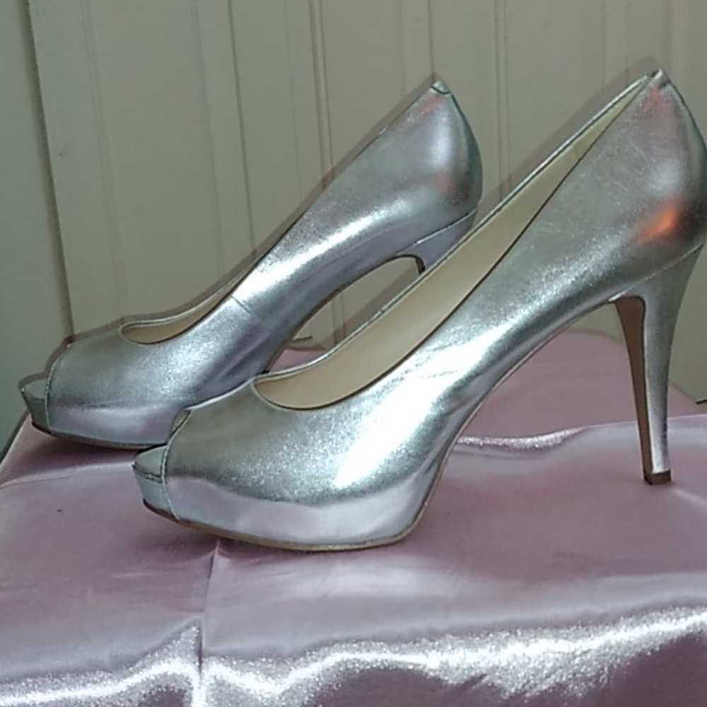 Silver 9 West Open Toe Platform Pumps 10 1/2